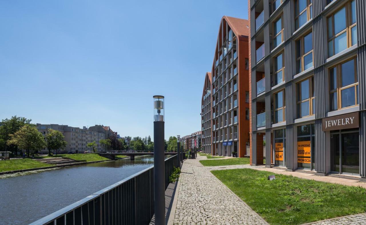 Unique Motlawa Riverbank Apartment Gdaňsk Exteriér fotografie
