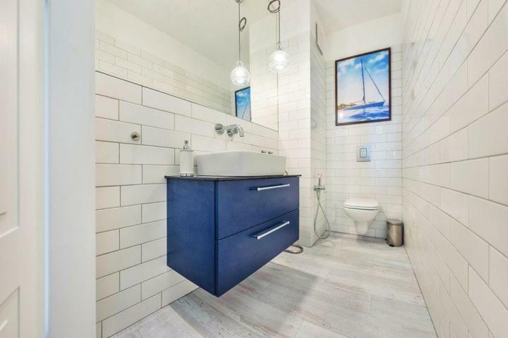 Unique Motlawa Riverbank Apartment Gdaňsk Exteriér fotografie